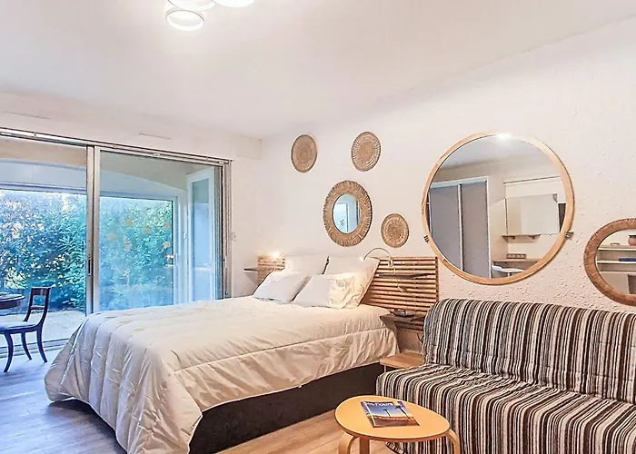 Les Trinquettes By Interhome Le Brusc